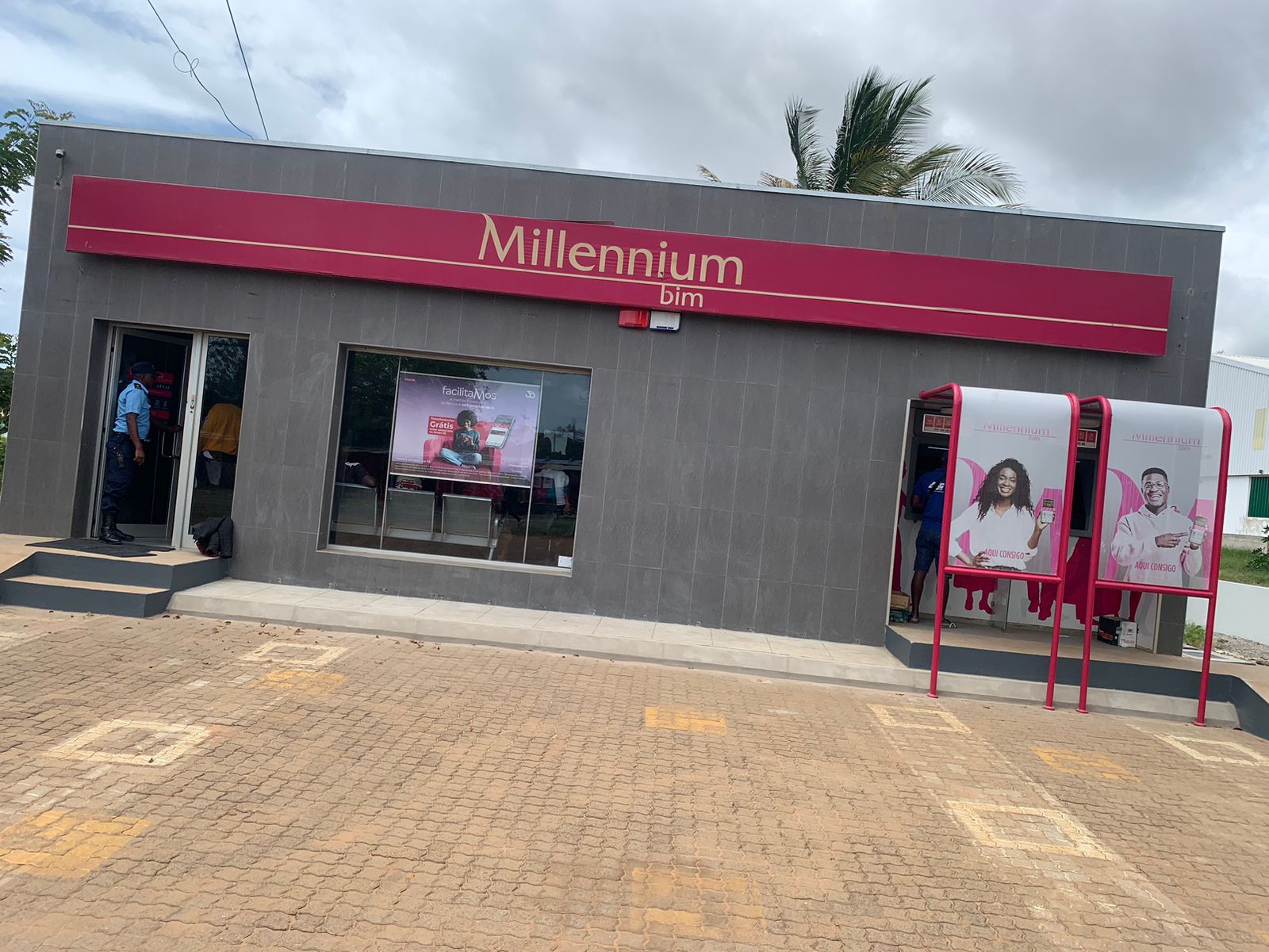 Balcão Millennium BIM Inhassoro
